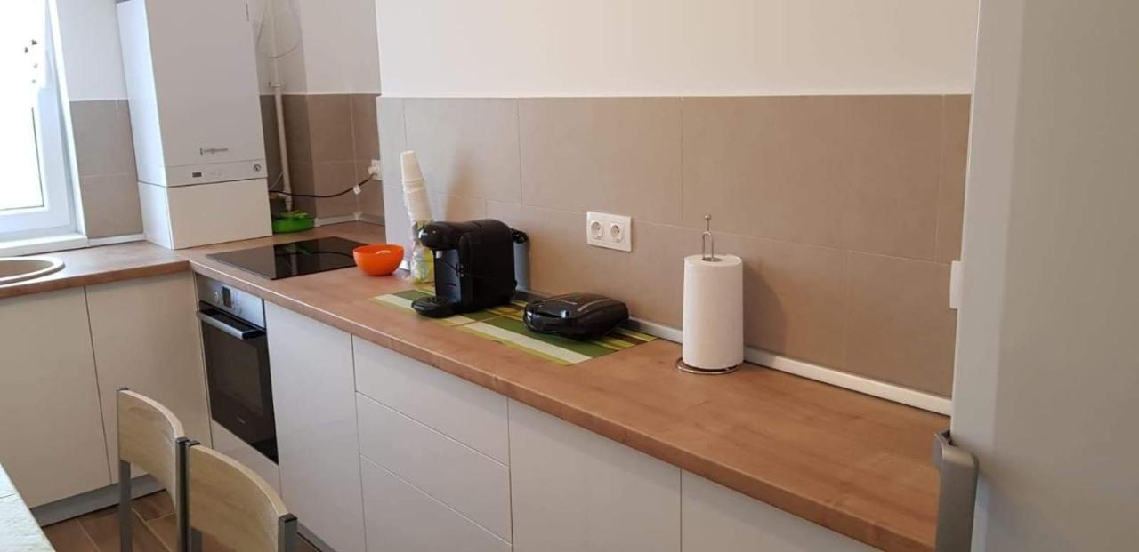 דירות בראשוב Apartament Modern Ioan Popasu מראה חיצוני תמונה